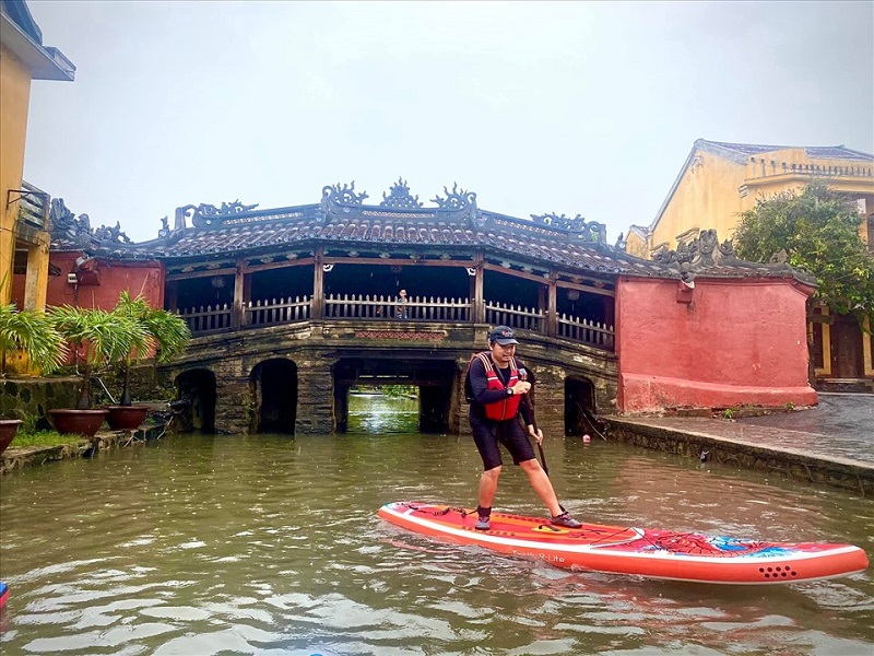 Mộng thấy thuyền trên lũ cứ phang ngay con số thần kỳ 17 Mộng thấy thuyền trên lũ cứ phang ngay con số thần kỳ 17